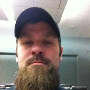 Meet your Posher, Dennis